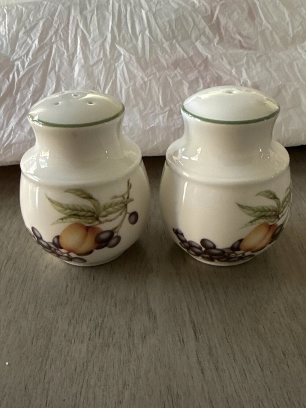 Royal Doulton China 🍐🫐ASHBERRY - SALT or PEPPER SHAKERS-No Chips Or Cracks